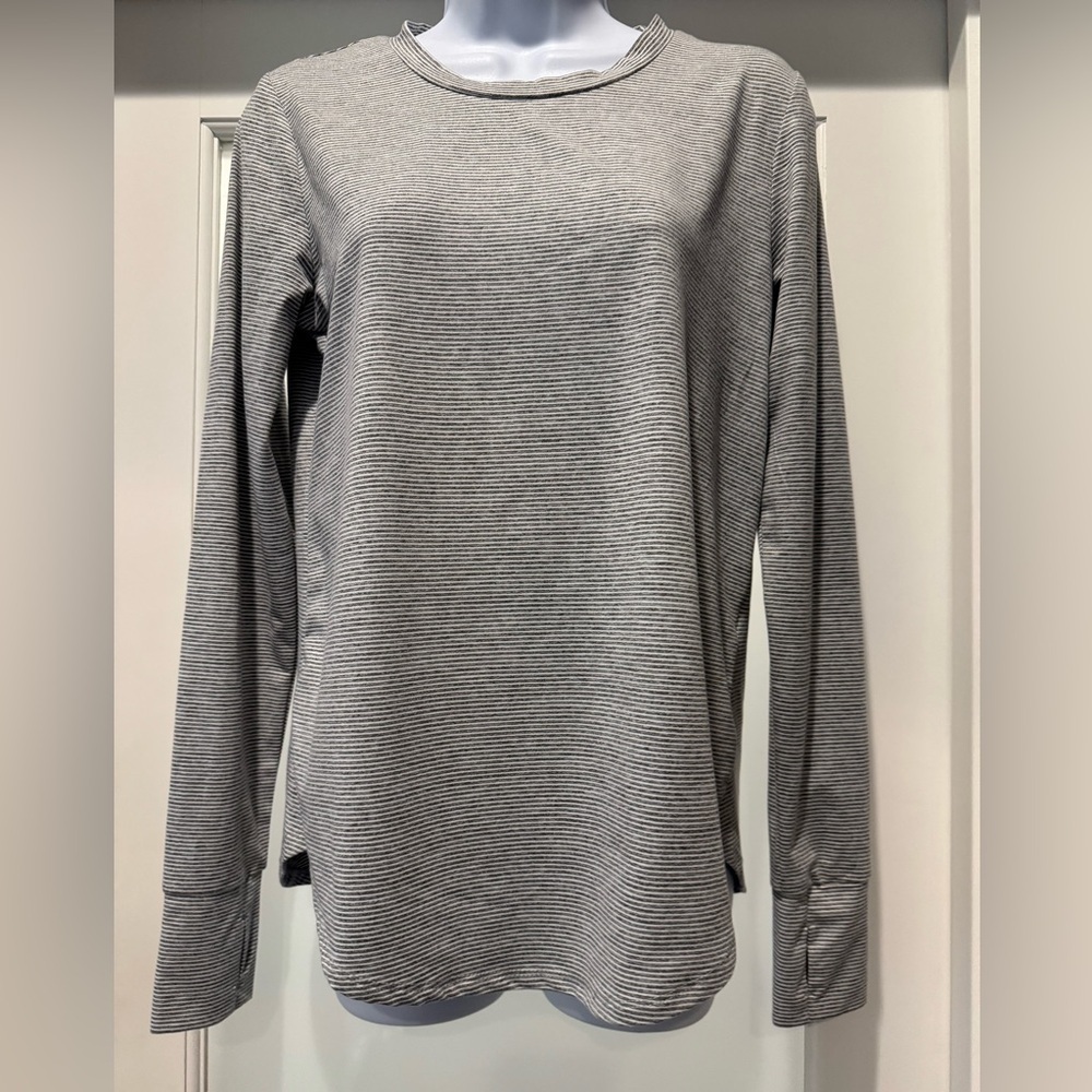 We Wander Gray Stripe Long Sleeve Top Size S Thumbholes Soft Stretch